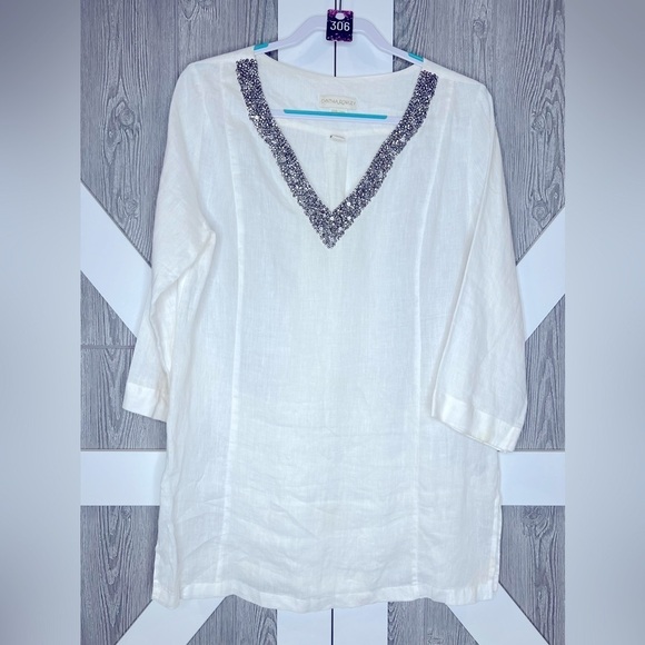 Cynthia Rowley Tops - 306. Cynthia Rowley Beaded V-Neck Linen Top Cream/Bronze Large